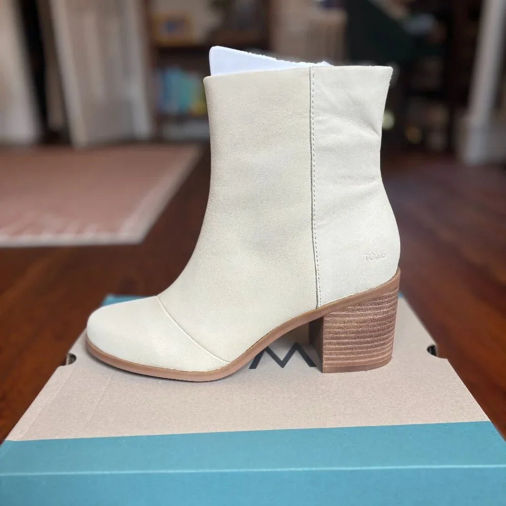 NIB Toms Evelyn Heeled Boot in Light Sand Leather, Size 8.5 - Picture 6 of 8
